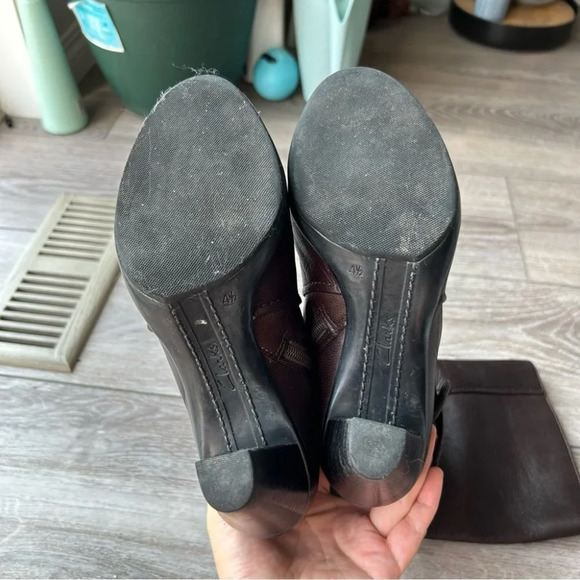 Clarks  Brown Leather Heeled Tall Boots - Picture 8 of 12